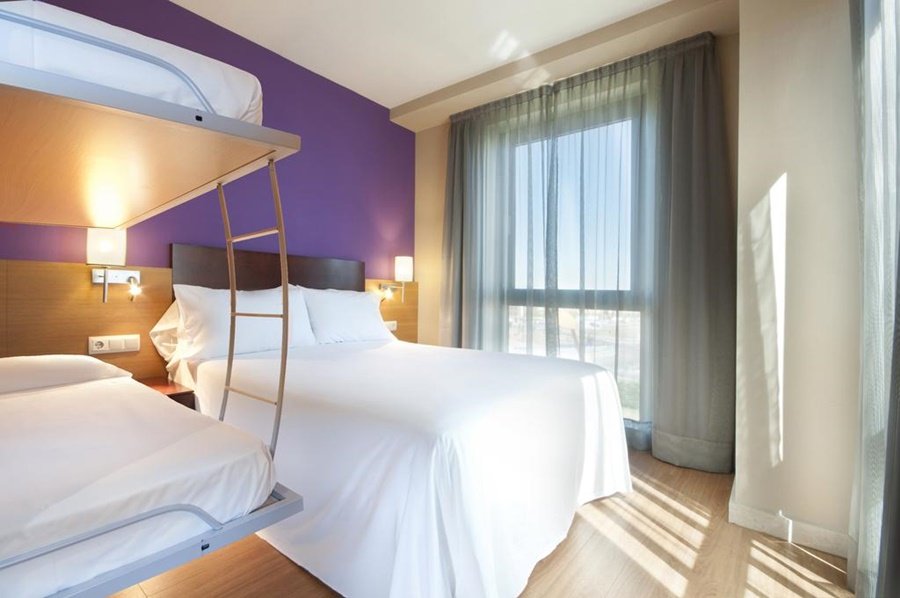 SALAMANCA MONTALVO-guestroom-601573 Guest Room.jpg