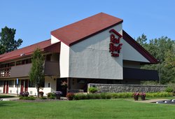  - Red Roof Inn Bowmansville - I-90, Exit 49