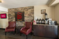  - Red Roof Plus+ Inn & Suites Forest Park St Louis - I-44, Exit 286