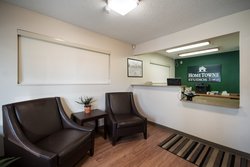  - HomeTowne Studios Kent