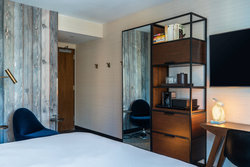  - Renaissance Hotel Chelsea New York