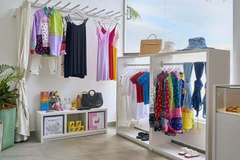 THE STANDARD MALDIVES - Photo 66