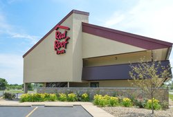  - Red Roof Inn Champaign - I-74, Exit 182