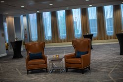  - Renaissance Hotel Downtown Columbus - I-71, Exit 108