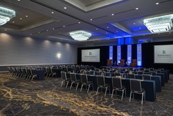  - Renaissance Hotel Downtown Columbus - I-71, Exit 108