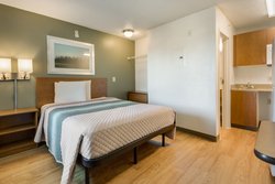  - HomeTowne Studios Mesquite - I-30, Exits 56A & 57