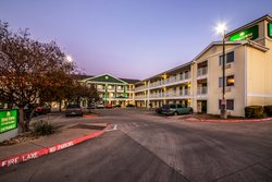  - HomeTowne Studios West Austin