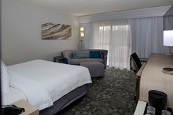  - Courtyard by Marriott Hotel Chester - I-95, Exit 61A