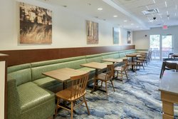  - Fairfield Inn & Suites by Marriott New Cumberland - I-83, Exit 40A