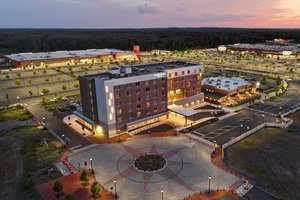 Courtyard by Marriott Hotel North Brunswick, NJ - See Discounts