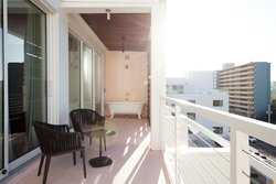  - Sarasota Modern Hotel