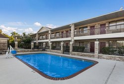  - Red Roof Inn Willis - I-45, Exit 94