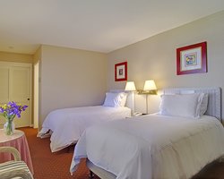  - Svendsgaards Inn Carmel