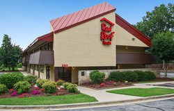  - Red Roof Inn Coliseum Greensboro - I-40, Exit 217