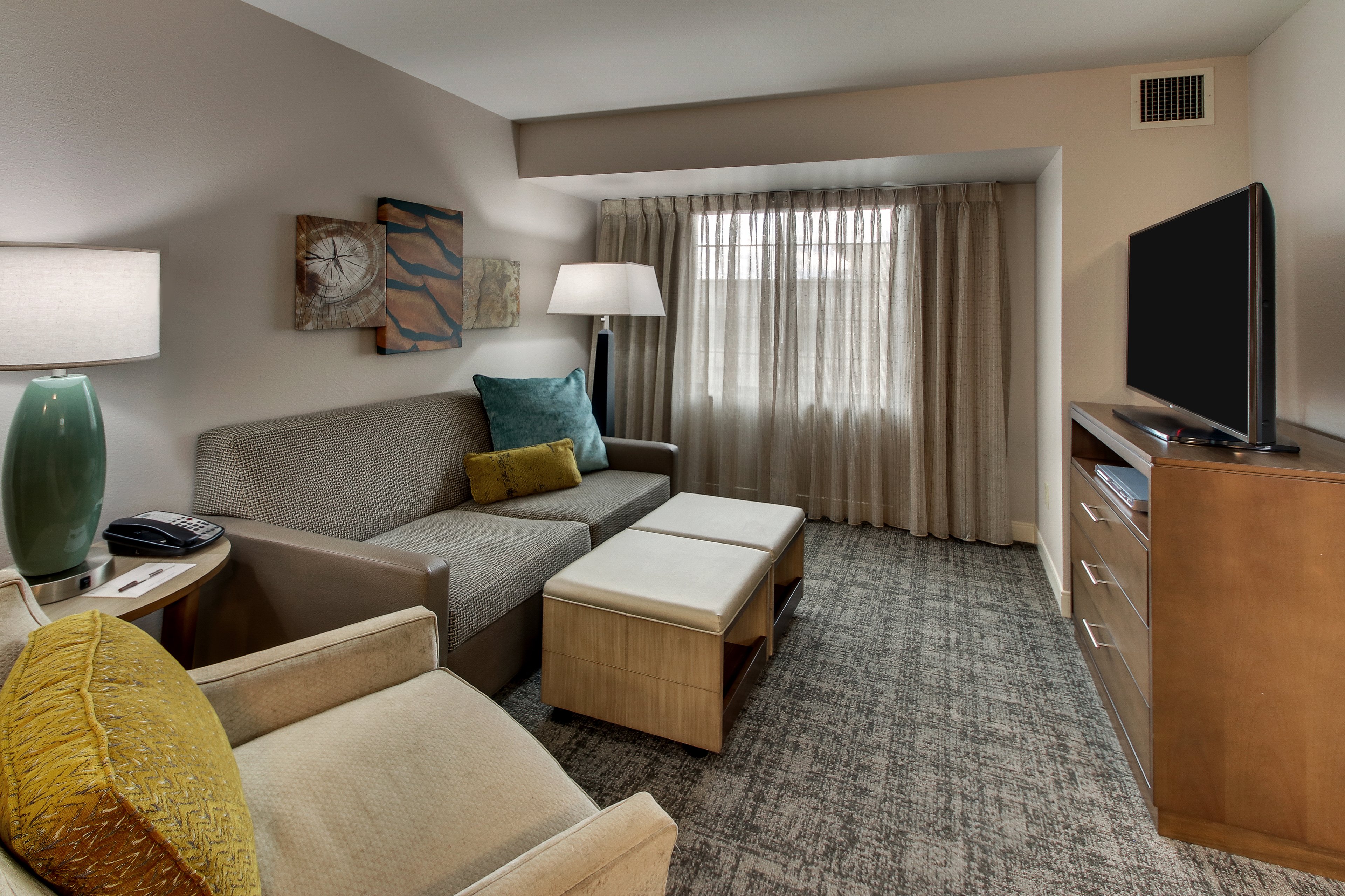 Home away from home, enjoy the comfort of a full suite