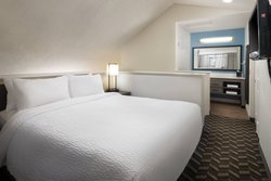  - Residence Inn by Marriott San Mateo - CA 92, Exit 14