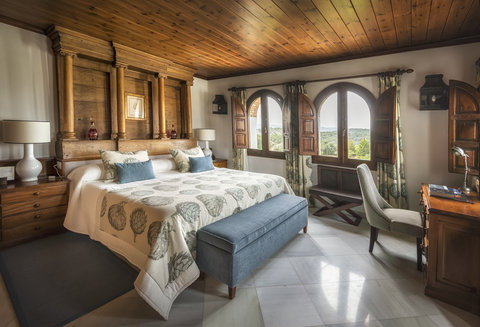 LA BOBADILLA ROYAL HIDEAWAY - Photo 2