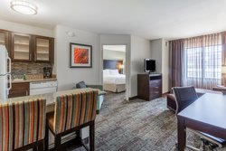 - Staybridge Suites Davenport - I-74, Exit 1