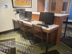  - Holiday Inn Express & Suites Springfield