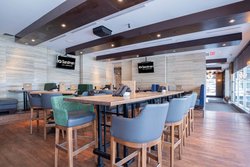  - Sandman Hotel West Edmonton