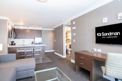  - Sandman Hotel West Edmonton