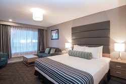  - Sandman Hotel West Edmonton