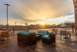  - Holiday Inn Express & Suites Kearney - I-35, Exit 26