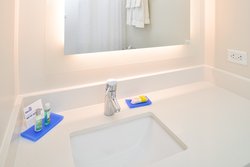  - Holiday Inn Express St Charles New Orleans