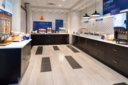  - Holiday Inn Express & Suites Romeoville