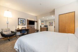  - Holiday Inn Express & Suites Fremont - I-880, Exit 15
