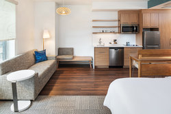  - Element Hotel Downtown Minneapolis - I-94, Exit 230