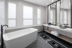  - Glass Light Hotel & Gallery Norfolk