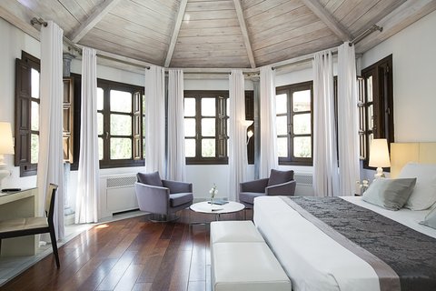 HOTEL HOSPES PATOS GRANADA - Photo 17