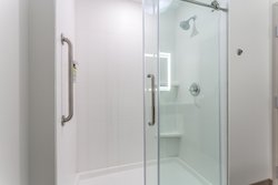  - Holiday Inn Express & Suites Kearney - I-35, Exit 26