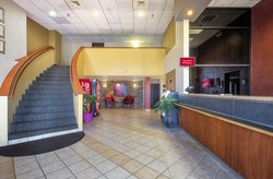  - Red Roof Inn & Suites Elyria - I-90, Exit 145
