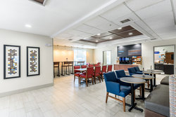  - Holiday Inn Express & Suites Bastrop