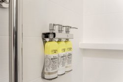  - Holiday Inn Express & Suites O'Hare Airport Des Plaines