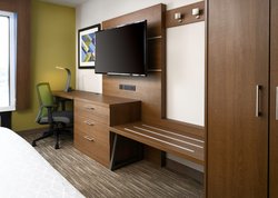  - Holiday Inn Express & Suites Olive Branch