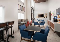  - Holiday Inn Express & Suites Olive Branch