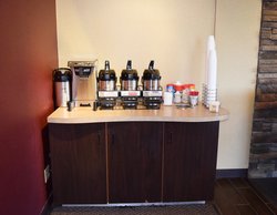  - Red Roof Inn St Clairsville - I-70, Exit 218