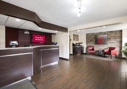 - Red Roof Inn Arlington Heights - I-90, Exit 70