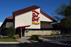  - Red Roof Plus+ Inn & Suites Amherst