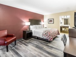  - Red Roof Inn Dandridge - I-40, Exit 417