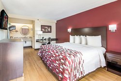  - Red Roof Inn Hampton - I-64, Exit 263B