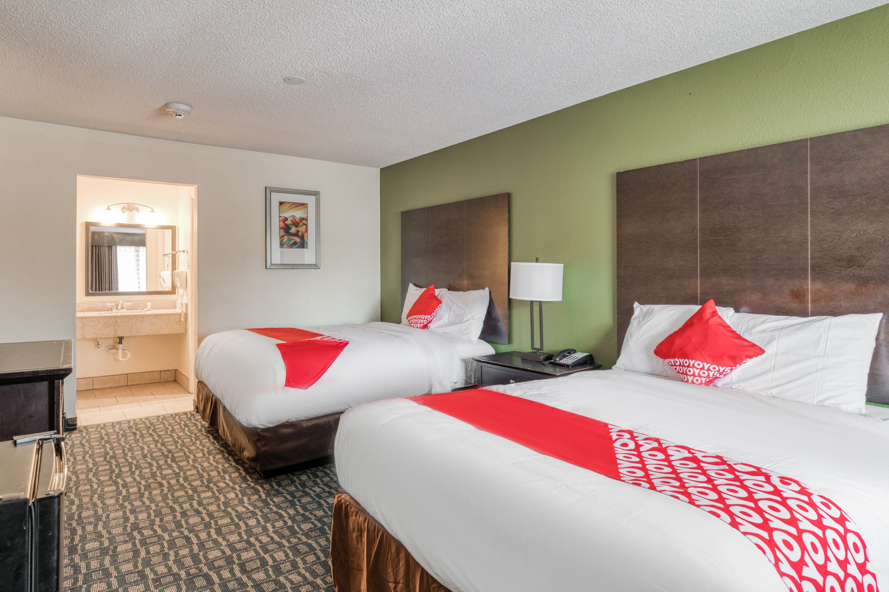 HOTEL ROSENBERG TX-guestroom-Room.jpg