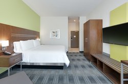  - Holiday Inn Express & Suites Farmers Branch - I-635, Exit 28