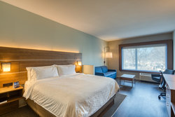  - Holiday Inn Express & Suites South End Charlotte - I-77, Exit 8 & 9A