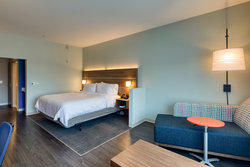  - Holiday Inn Express & Suites South End Charlotte - I-77, Exit 8 & 9A