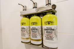  - Holiday Inn Express & Suites Mall Edmonton