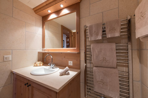 CHALET ROYALP HOTEL AND SPA - Photo 92